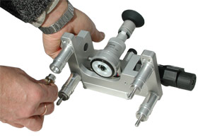 I distanziali si agganciano magneticamente